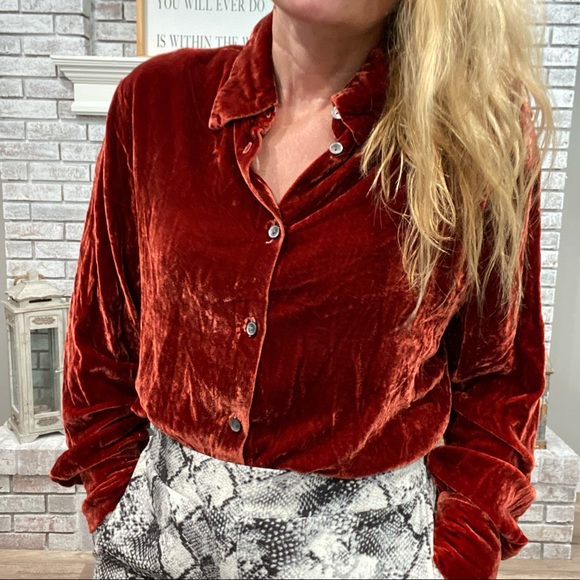 Marks & Spencer Velvet silk blend Top Size 12 - Picture 2 of 7